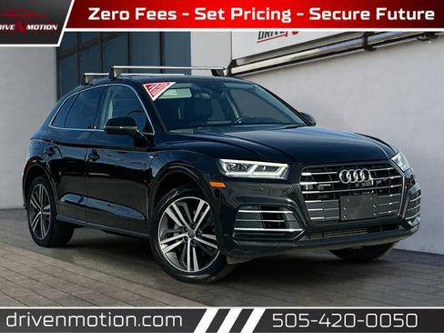 Used 2020 Audi Q5 e Premium Plus w/ Premium Plus Package image 1