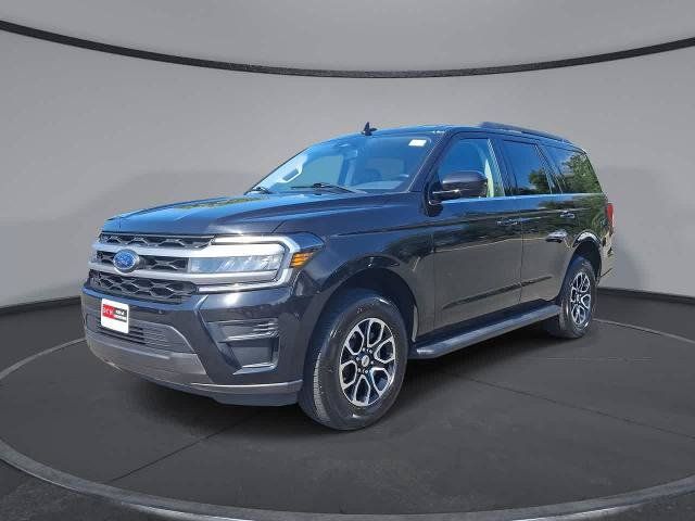 Certified 2024 Ford Expedition XLT AWD/4WD image 1
