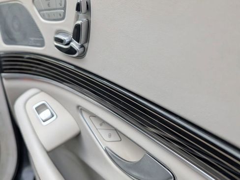 Used 2016 Mercedes-Benz S 550 4MATIC Sedan image 26