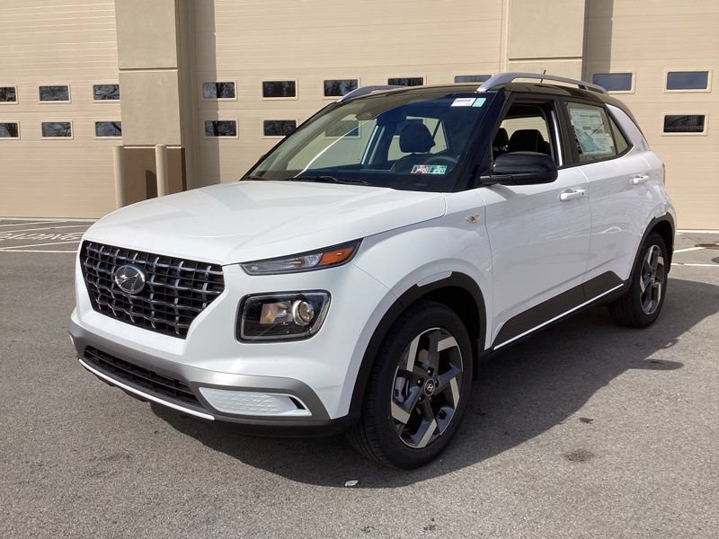 New 2026 Hyundai Venue SEL FWD image 4