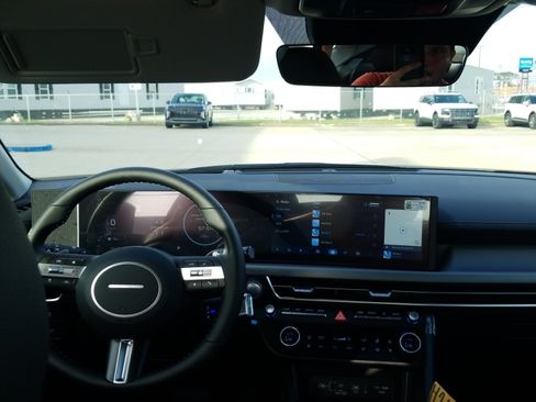 New 2026 Hyundai Sonata Limited FWD image 9