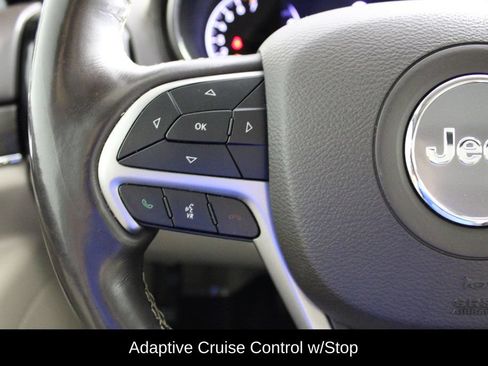 Used 2021 Jeep Grand Cherokee Overland AWD/4WD image 8