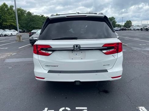 Used 2022 Honda Odyssey Elite image 4