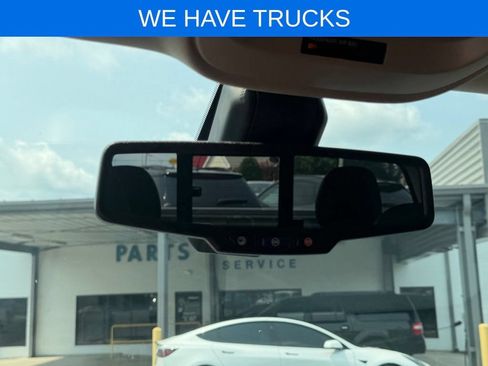 Used 2017 Chevrolet Colorado Z71 RWD image 27