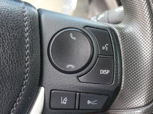 Used 2019 Toyota Corolla LE FWD image 9