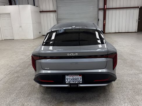 Used 2025 Kia K4 EX image 20