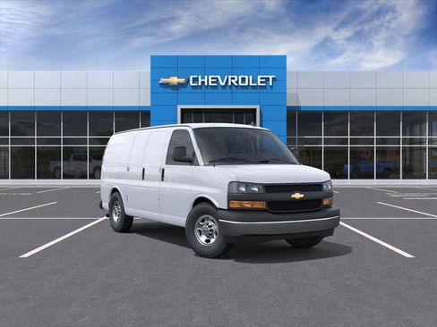 New 2025 Chevrolet Express 3500 w/ Driver Convenience Package image 3