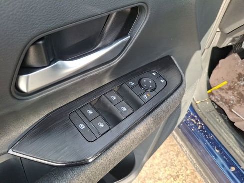 New 2026 Nissan Kicks SV image 11