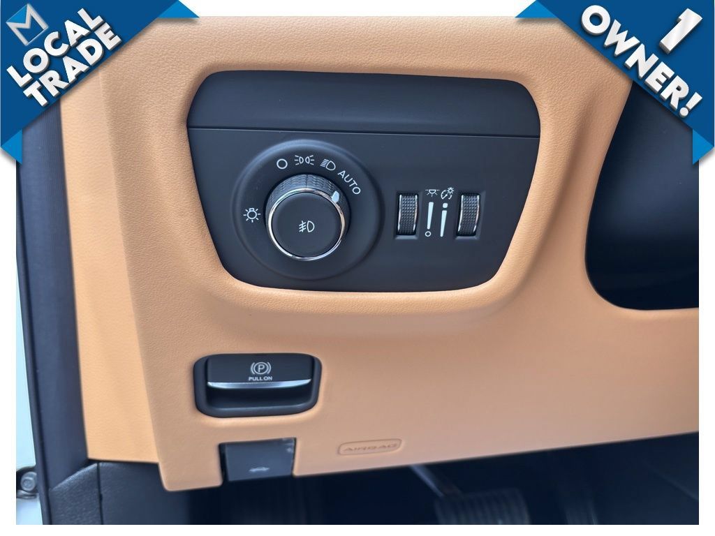 Used 2026 Jeep Grand Cherokee L Summit w/ Advanced Protech Group IV AWD/4WD image 62