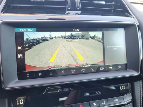 Used 2020 Jaguar F-PACE SVR AWD/4WD image 10