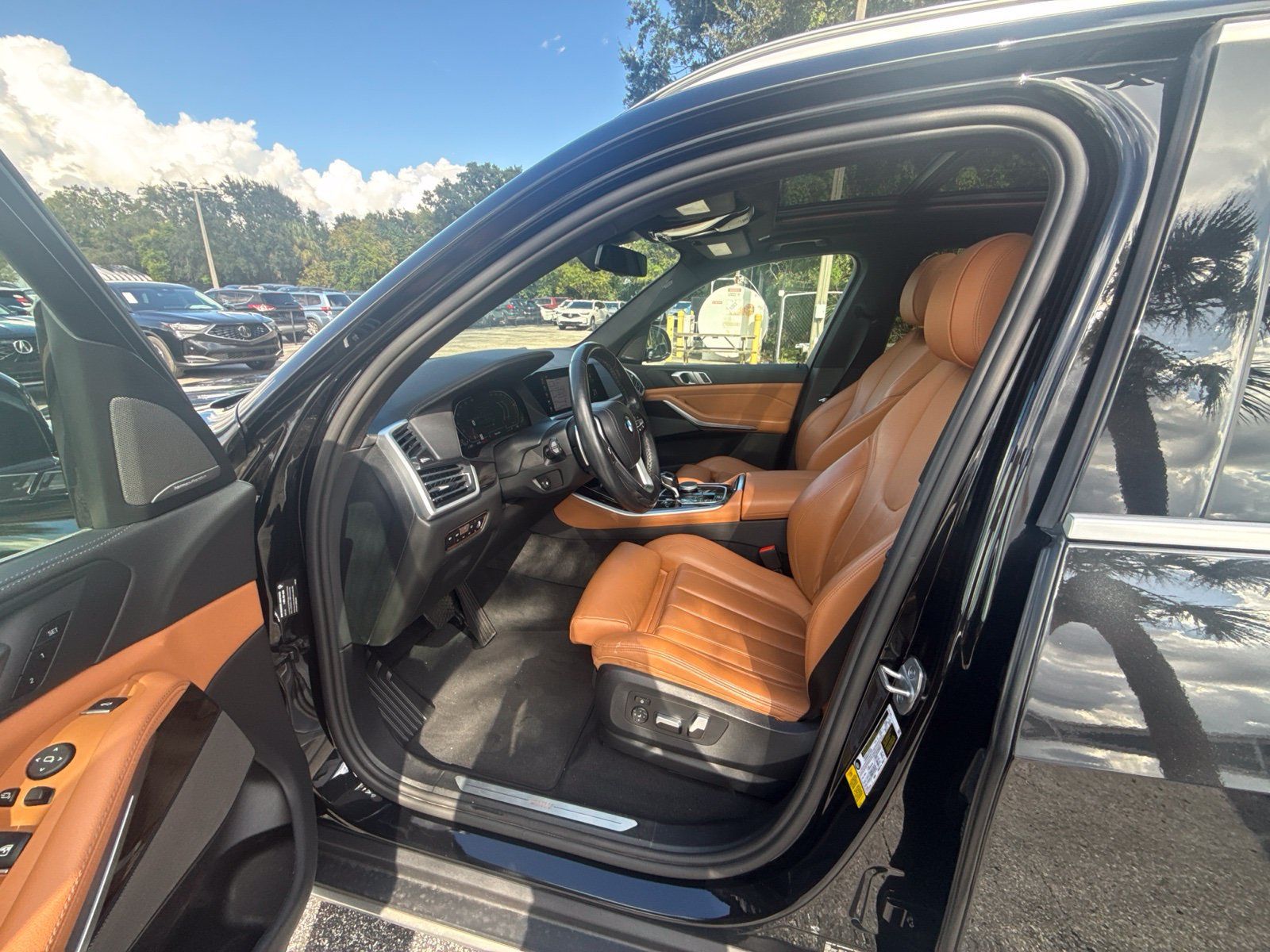 Used 2021 BMW X5 sDrive40i w/ Premium Package RWD image 7
