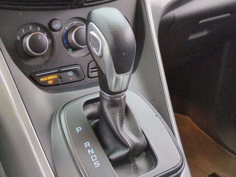 Used 2015 Ford Escape SE image 33