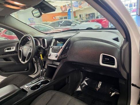 Used 2016 Chevrolet Equinox LS AWD/4WD image 14