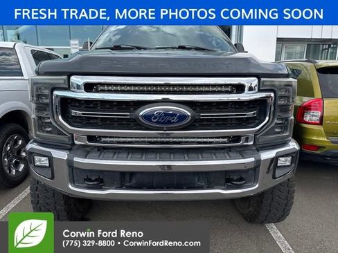 Used 2021 Ford F250 Lariat w/ Lariat Ultimate Package AWD/4WD image 2