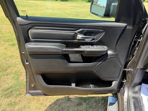 Used 2019 RAM 1500 Big Horn AWD/4WD image 10