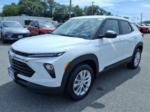 New 2026 Chevrolet TrailBlazer LS w/ LS Convenience Package FWD image 7