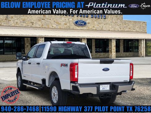 New 2026 Ford F250 XLT w/ FX4 Off-Road Package AWD/4WD image 4