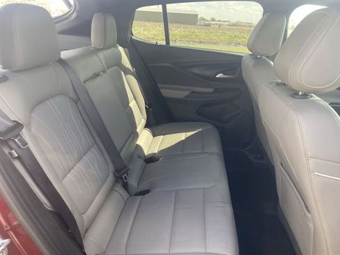 Used 2024 Buick Envista Avenir image 16