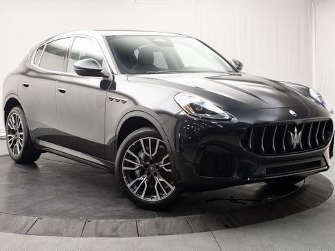 New 2025 Maserati Grecale GT AWD/4WD image 1
