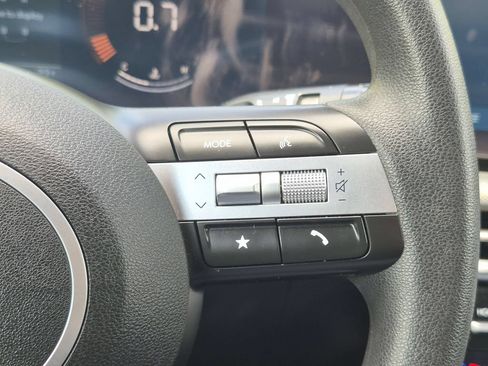 Used 2025 Hyundai Santa Cruz SEL FWD image 22