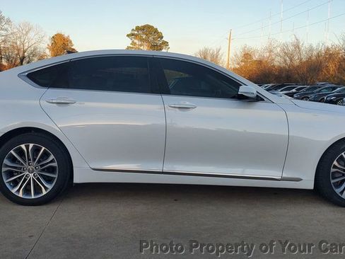 Used 2017 Genesis G80 3.8 w/ Option Group 02 image 11