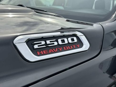 New 2026 RAM 2500 Limited AWD/4WD image 18