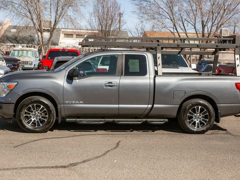 Used 2021 Nissan Titan SV w/ Accessory Utility Package image 8