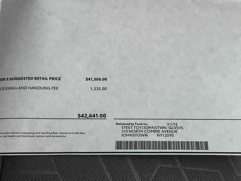 Used 2023 Toyota Tacoma TRD Off-Road image 40