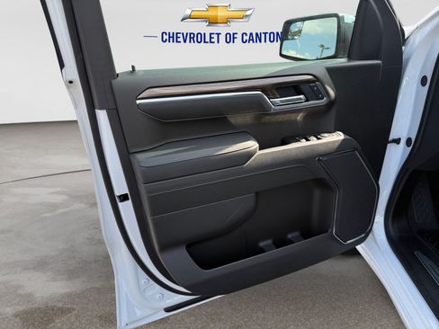 Used 2026 Chevrolet Silverado 1500 LT AWD/4WD image 10