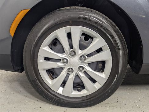 Used 2023 Kia Soul LX image 9