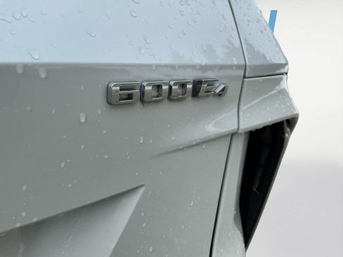 Used 2024 Cadillac Lyriq Luxury image 23