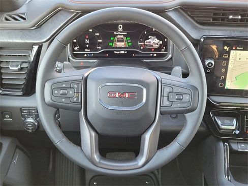 New 2025 GMC Sierra 1500 AT4 w/ Technology Package image 9