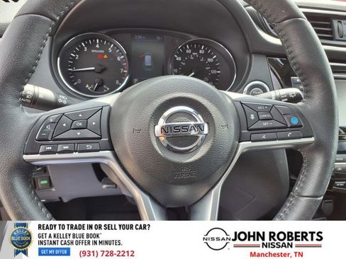 Used 2020 Nissan Rogue SV w/ Sun & Sound Touring Package FWD image 22