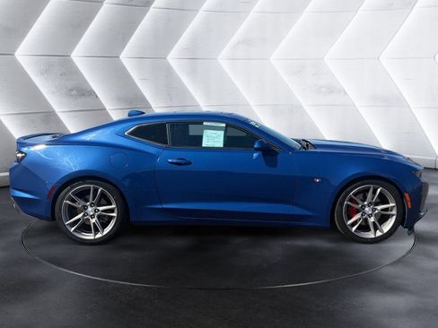 Certified 2021 Chevrolet Camaro LT w/ RS Package RWD image 6
