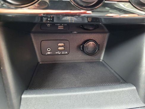 Certified 2024 Subaru Forester Wilderness AWD/4WD image 29