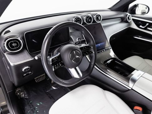 Certified 2024 Mercedes-Benz GLC 300 4MATIC image 8