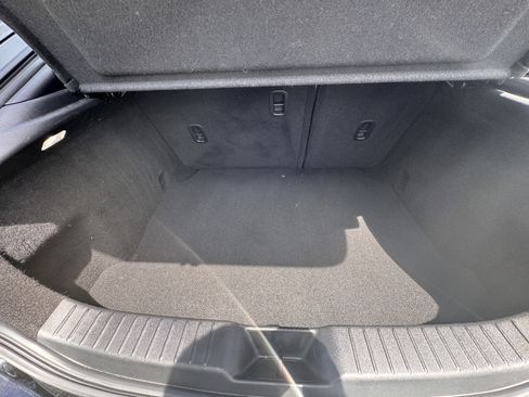 Used 2023 MAZDA MAZDA3 s FWD image 12
