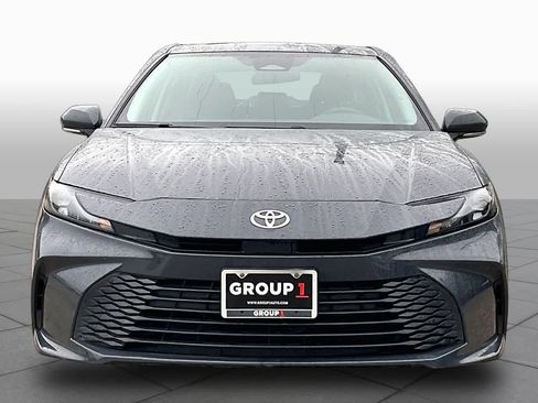 Used 2025 Toyota Camry LE FWD image 4