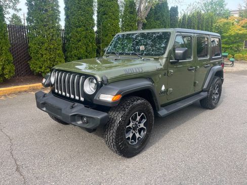 Used 2021 Jeep Wrangler Unlimited Sport AWD/4WD image 2