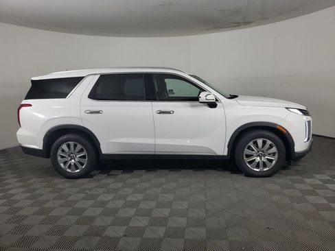 Used 2024 Hyundai Palisade SEL image 3