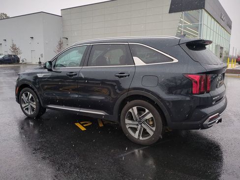 Used 2023 Kia Sorento EX image 6