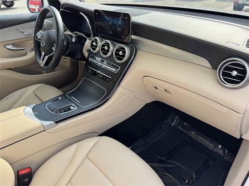 Used 2023 Mercedes-Benz GLC 300 GLC 300 Coupe image 6