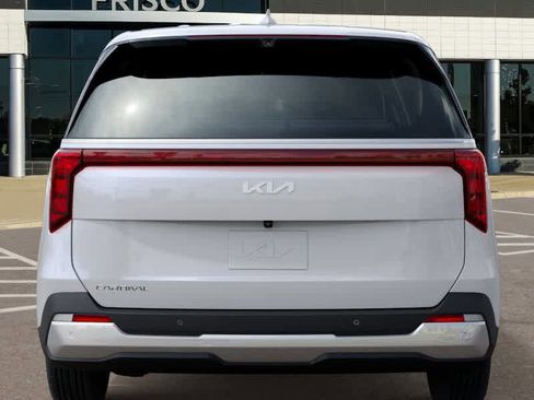 New 2026 Kia Carnival EX image 13