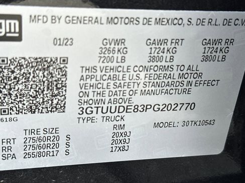 Used 2023 GMC Sierra 1500 SLT w/ SLT Premium Plus Package image 31