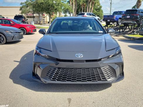 New 2026 Toyota Camry SE w/ Convenience Package FWD image 2