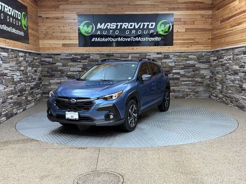 Used 2024 Subaru Crosstrek 2.0i Premium image 4
