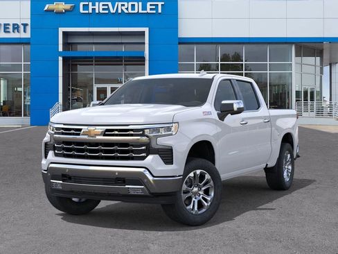 New 2026 Chevrolet Silverado 1500 LTZ w/ Z71 Off-Road Package AWD/4WD image 6