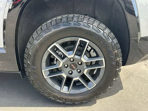 New 2026 GMC Terrain AT4 w/ Technology Package II AWD/4WD image 34
