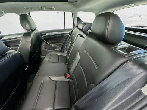 Used 2019 Volkswagen Golf Alltrack SE AWD/4WD image 24