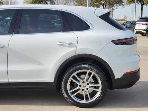 Used 2019 Porsche Cayenne image 10